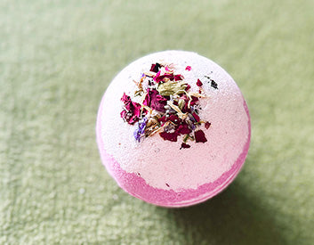 Artisan Bath Bomb - Coconut & Rose - Large (Luxury)
