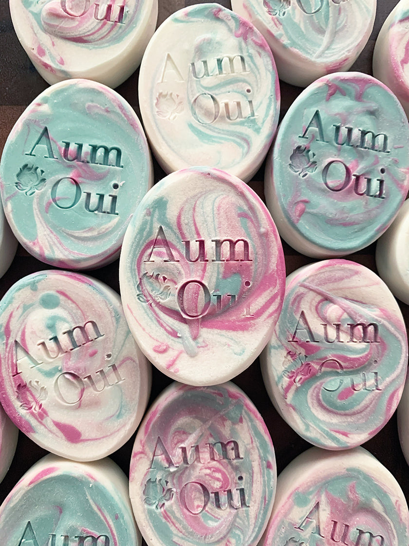 AumOui Artisan Soap Bars - The Ovals (Variety)