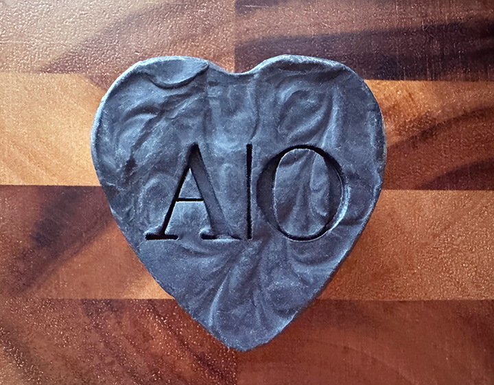 Artisan Soap Bar - Retro Valentine