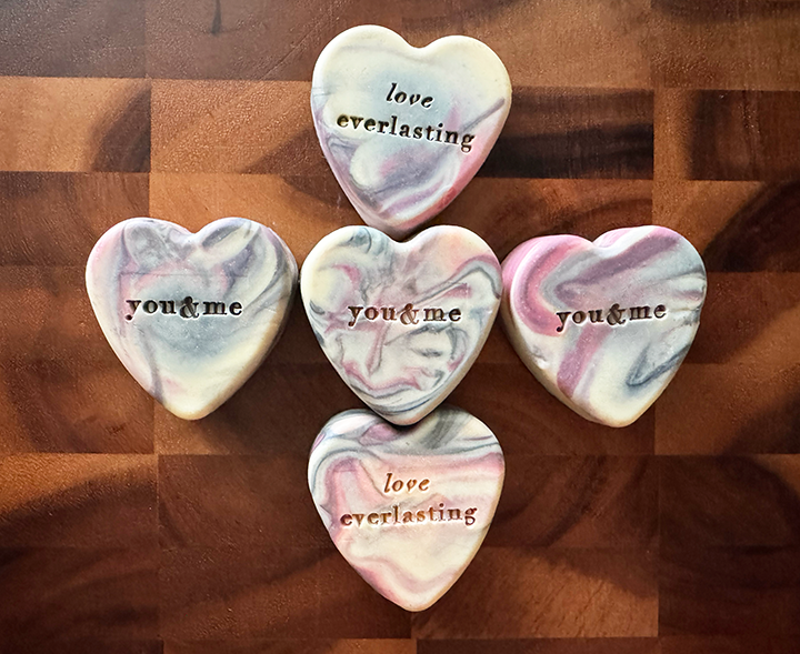 Artisan Soap Bar - Retro Valentine